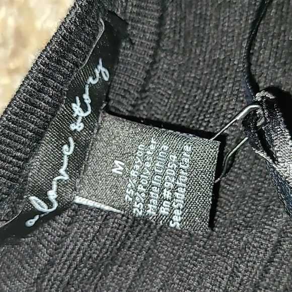 A Love Story Balitimore Ottoman Stitch - Picture 9 of 9